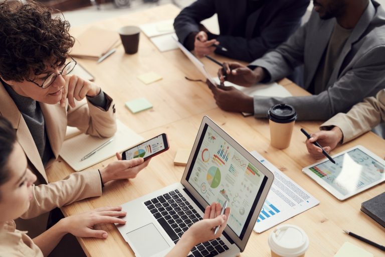 Closing the Generational Gap in Workplace